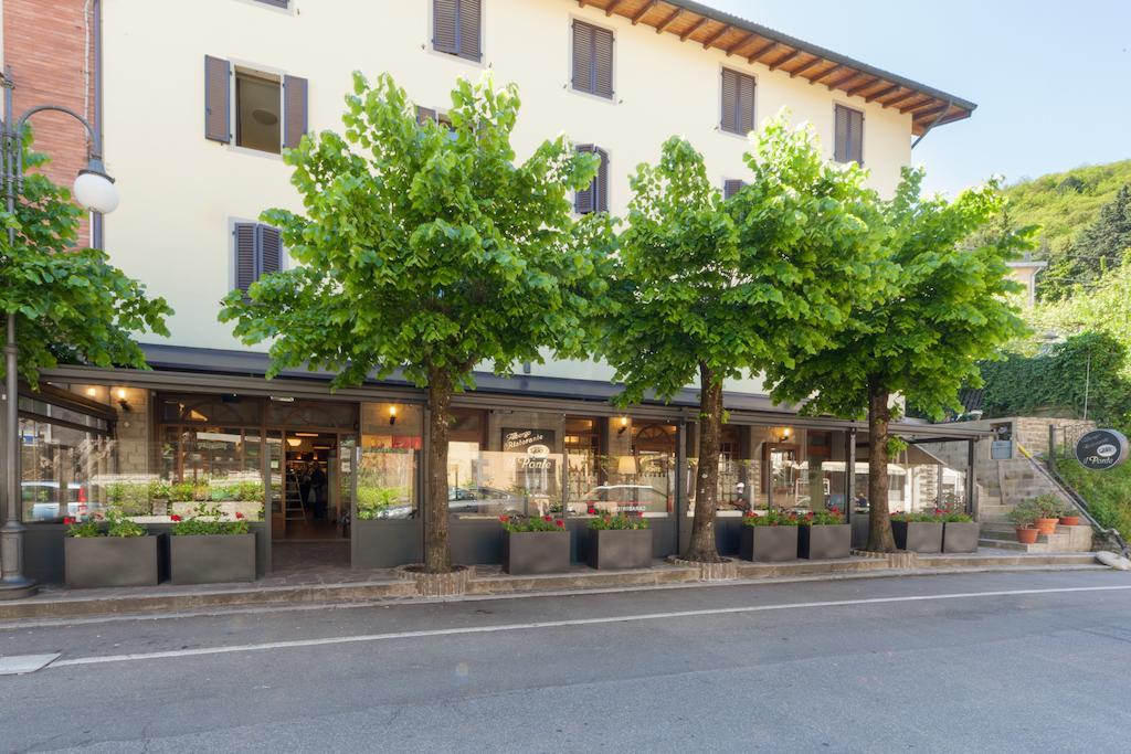 Albergo Ristorante Il Ponte Castiglione dei Pepoli Exteriér fotografie